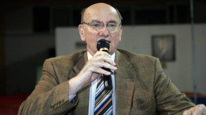 Το μαχαίρι και το καρπούζι… στον Ερασιτέχνη