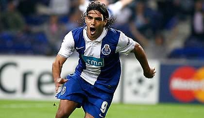 Θετικός για Τσέλσι ο Φαλκάο