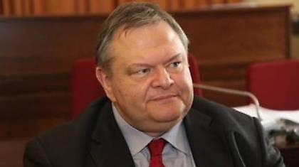 Ψηφίστε να τελειώνουμε…