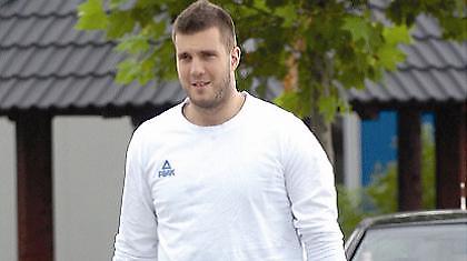 Έξαλλος με Ραντούλιτσα ο Ίβκοβιτς