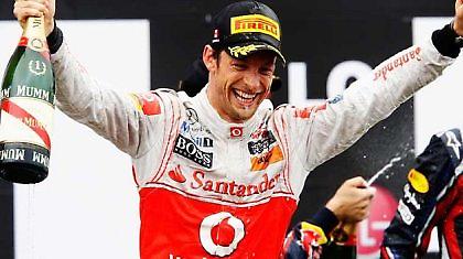 Μένει και επιμένει…