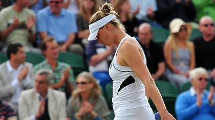 Πέρασαν Σαράποβα-Βένους, έξω η Ζβονάρεβα