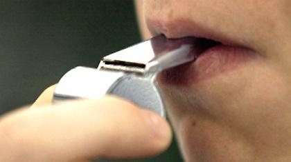 Διαθεσιμότητα και ΕΔΕ για αστυνομικό-κατηγορούμενο!