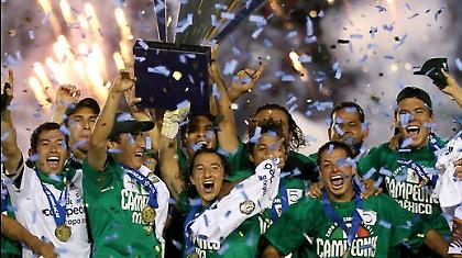 Μεξικανική φιέστα με ανατροπή (video)