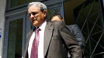 «Να σταθούμε όλοι δίπλα στην ΑΕΚ»