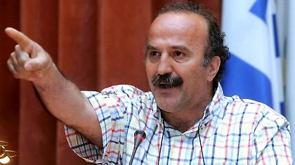 «Να παραιτηθεί ο Πιλάβιος»