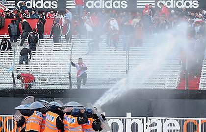 Θλιβερά επεισόδια στην Αργεντινή (videos)