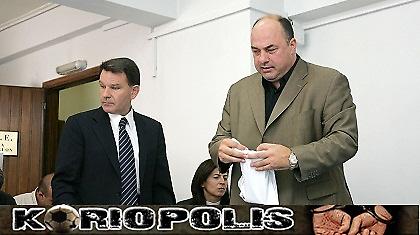 Συνομιλία Μπέου-Μανάβη για Κούγια!