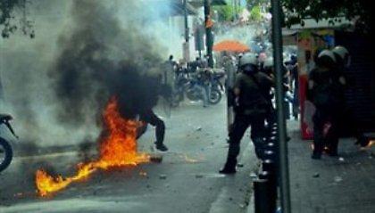 Τέσσερις τραυματίες από τα επεισόδια στο κέντρο