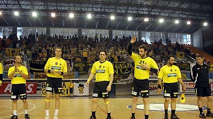 Αν περάσει, την περιμένουν…