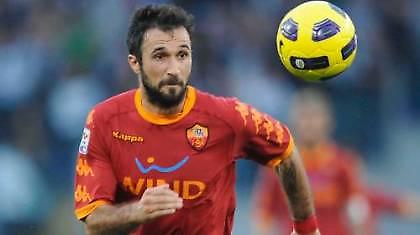 Δεν βιάζεται για Βούτσινιτς η «Γιούβε»