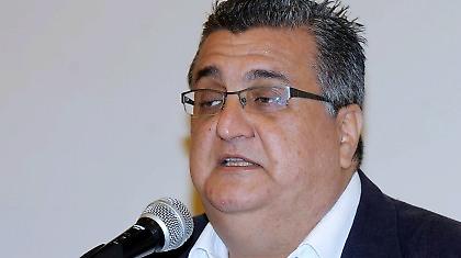 «Μου ζήτησαν 500 χιλ. ευρώ για να κάτσουν να χάσουν»