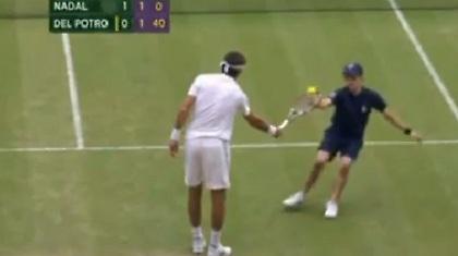 Βαλ’ τα με τον Ναδάλ, όχι με το παιδάκι (video)