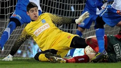 «Κόλλησε» του νέου Τσεχ