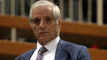 «Γίνονται συζητήσεις. Θα δούμε…»