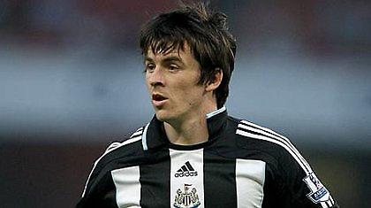 Στο «μάτι» του Βενγκέρ ο Μπάρτον