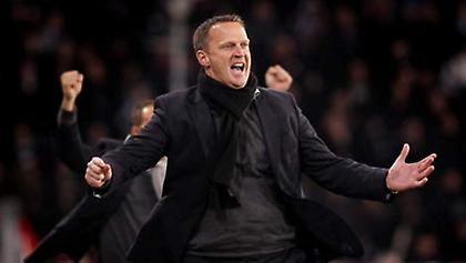 Ο Φαν ντεν Μπρομ στον πάγκο της Φίτεσε