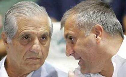 Καθυστερεί το ραντεβού με «Ζοτς»