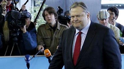 Απαντώντας στον κ.Λευτέρη Παπαδόπουλο