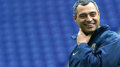 Ο Κουσέιρο στον πάγκο της Λοκομοτίβ