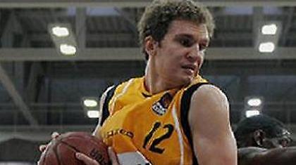 Στη Σπαρτάκ Κασίροφ και Κέιρου