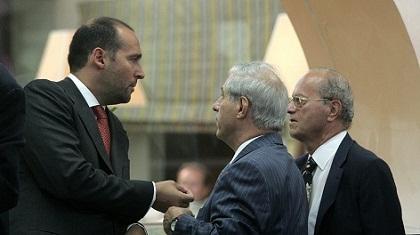 Συνεννοημένοι Γιαννακόπουλοι, Αγγελόπουλοι...