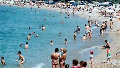 Πάει παραλία το «Δεν πληρώνω»