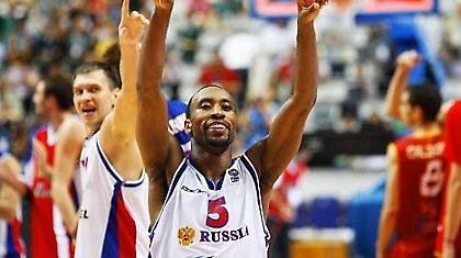 Οριστικά εκτός Ευρωμπάσκετ ο Χόλντεν