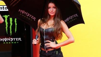 Αχ, αυτές οι ομπρέλες…