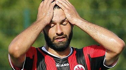 Γιατί ο Ερνέστο έκοψε τον Τζαβέλλα