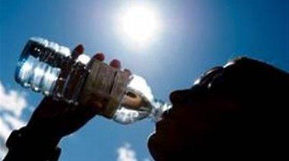 Ζεστός καιρός με βροχές σήμερα