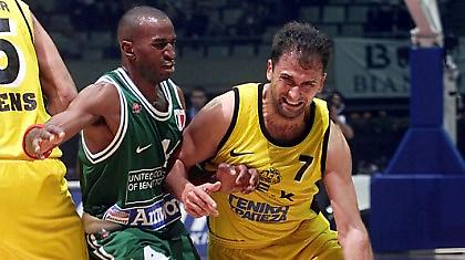 Όταν η ΑΕΚ έπαιζε στο Φάιναλ Φορ της Ευρωλίγκας (video)