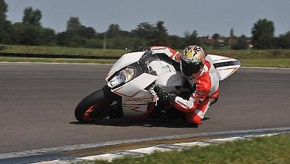 Δοκιμάστηκε και στους δύο τροχούς ο Λεμπ!