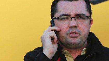 «Είμαστε ντεφορμέ»