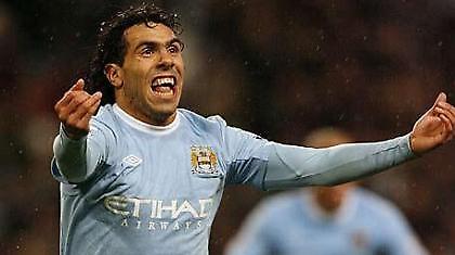 Ο Τέβες φέρνει διπλό «μπαμ»