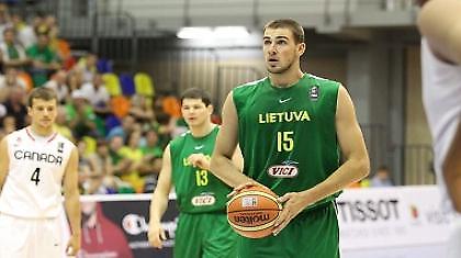 Στον τελικό με σόου Βαλαντσιούνας