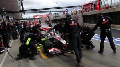 Πρόστιμο σε McLaren και Sauber (vids)