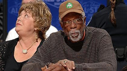 Άγαλμα ο Μπιλ Ράσελ