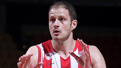 Κατήγγειλε το συμβόλαιο του Νεστέροβιτς