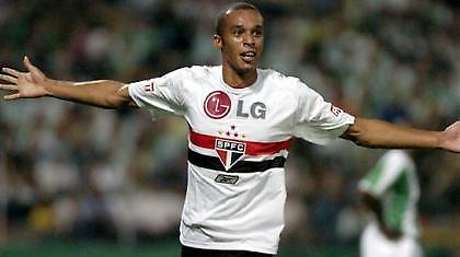 Βραζιλιάνο για την άμυνα!