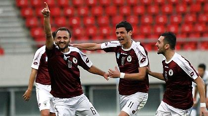 Ενισχύεται η Προοδευτική