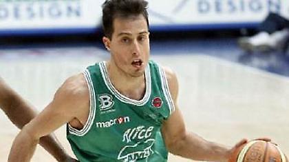 Ανανέωσε με Μπενετόν ο Μπουλέρι