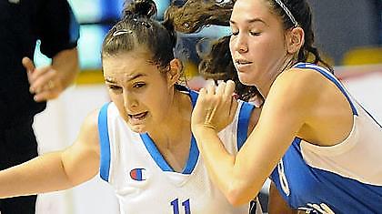 Έπεσαν μαχόμενες οι «μικρές»