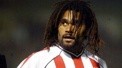 Όταν ο Καρεμπέ έγινε «ερυθρόλευκος»!