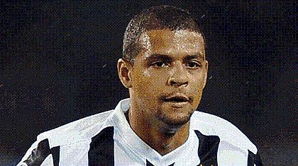 «Τελειώνουν» Αμάουρι και Μέλο