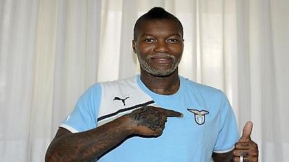 Άνοιξε λογαριασμό ο Σισέ (video)