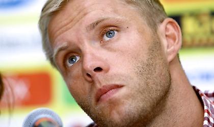 FC: Τρίψε τους τη ζήλεια μες τη μουρ’, Εϊντούρ, Εϊντούρ...