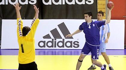 Με το ένα... πόδι στους 