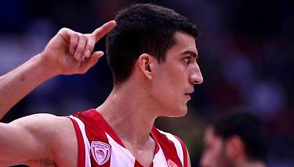 Κέσελ: «Έχω συμβόλαιο με τον Ολυμπιακό»