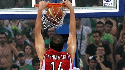 Ανανεώνει με Ολυμπιακό ο Γλυνιαδάκης